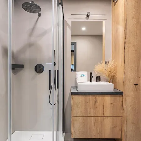 Apartment Mountain Tree C27 Invest
